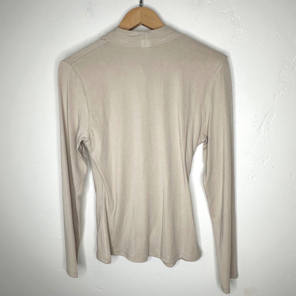 NEW OGL Eco-Mousse Thermal Wrap Top Beige Long Sleeve Ruched Size 2XL Minimalist - Picture 3 of 9